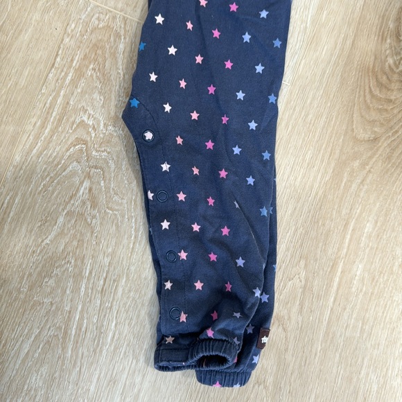 Tea Collection Girl Romper Bundle Hello Kitty and Star - Picture 5 of 9